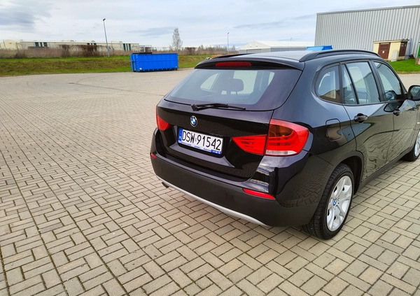 BMW X1 cena 33900 przebieg: 263500, rok produkcji 2011 z Żarów małe 407